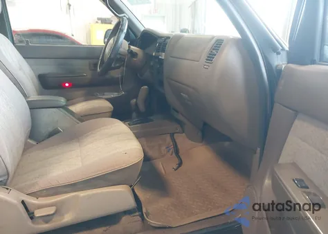 1998 Toyota Tacoma Base V6 z USA, uszkodzony, nr VIN 4TAWN72N9WZ029977